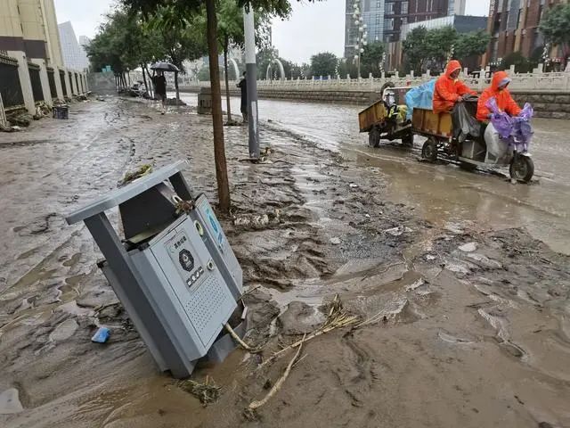 暴雨洪水過后，還需防范這些事兒