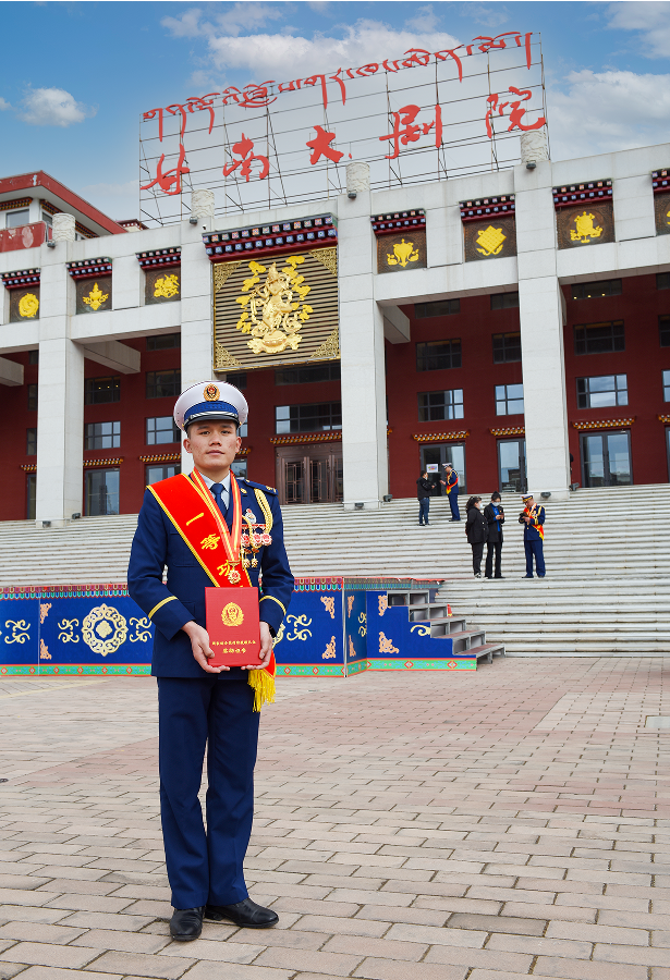 中國消防忠誠衛(wèi)士｜龔其暢：赴湯蹈火、不辱使命，甘當(dāng)人民“守夜人”